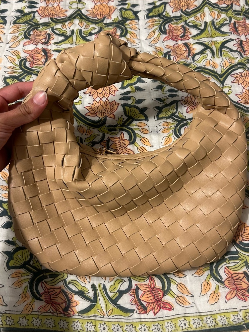 Tuckernuck Woven Knot-Handle Hobo Bag - Tan - Picture 6 of 8
